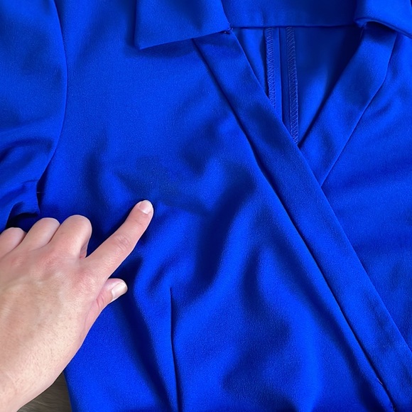 Blue Tahari faux wrap dress with belt - Picture 7 of 13